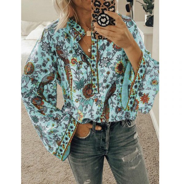 V-neck printed shirt - Image 4